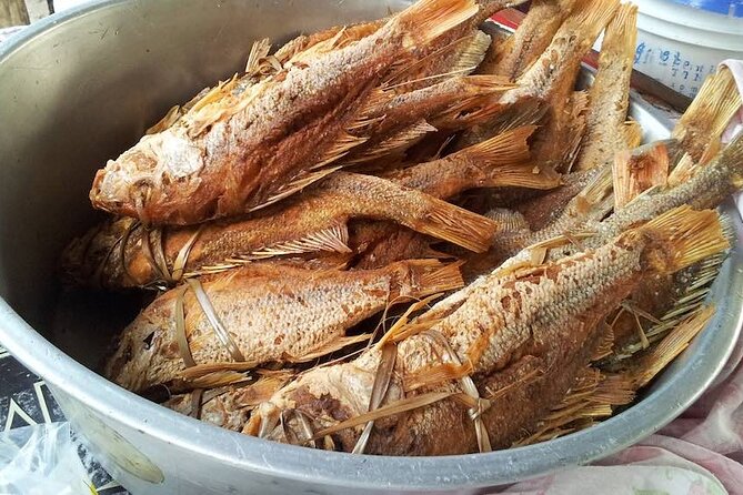 Private Seafood Tour and Floyds Pelican Bar or Black River Safari - Who should choose this Jamaica food tour?