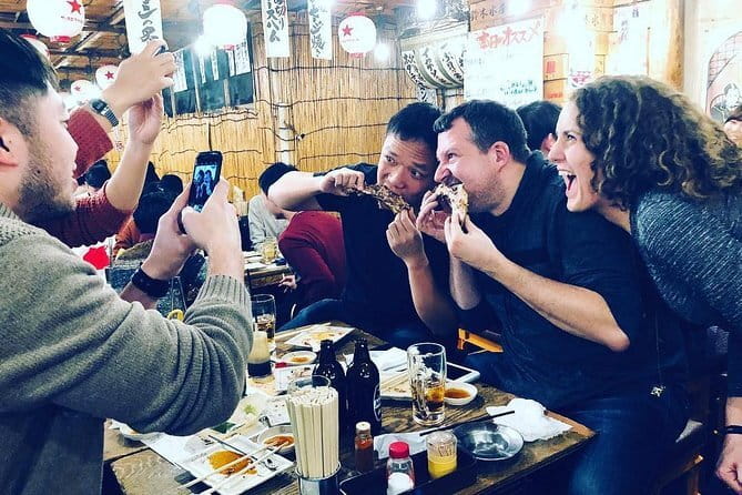 [Private]Shinjuku Golden Gai Bar Hopping w/ Japanese Local Guide - The final Golden Gai drink and return to Shinjuku Station