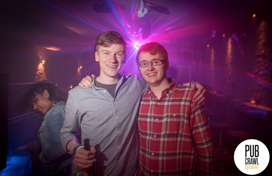 Pub Crawl Cologne Including Admission Fee for Bars and Shots - Karaoke, Dance Bars, and the Final Club