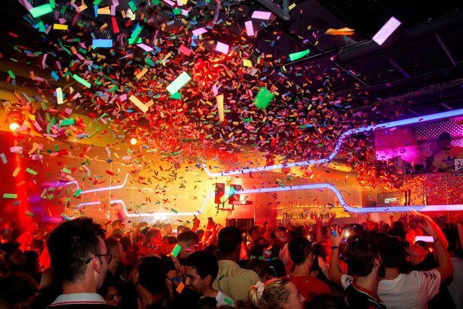 Pub Crawl + Party Night (3 Bars +VIP Entrance to a top Club ) - Key points to know before you book