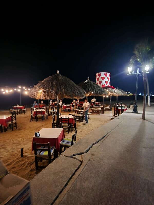 Puerto Vallarta: Malecon and Romantic Zone Nightlife Tour - From the Cuale River to the Romantic Zone