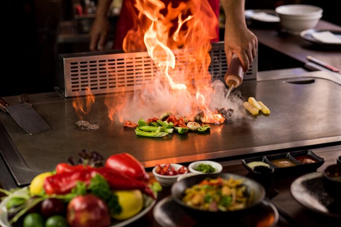 Reykjavik Teppanyaki 7 Course Menu and Fire Show with Cocktail - Who should book this dinner?
