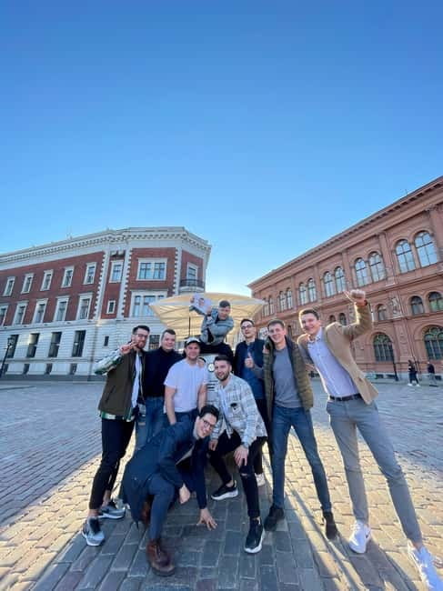 Riga: Old town pub & bar crawl, hidden gems, and local party - What the two included shots are really worth