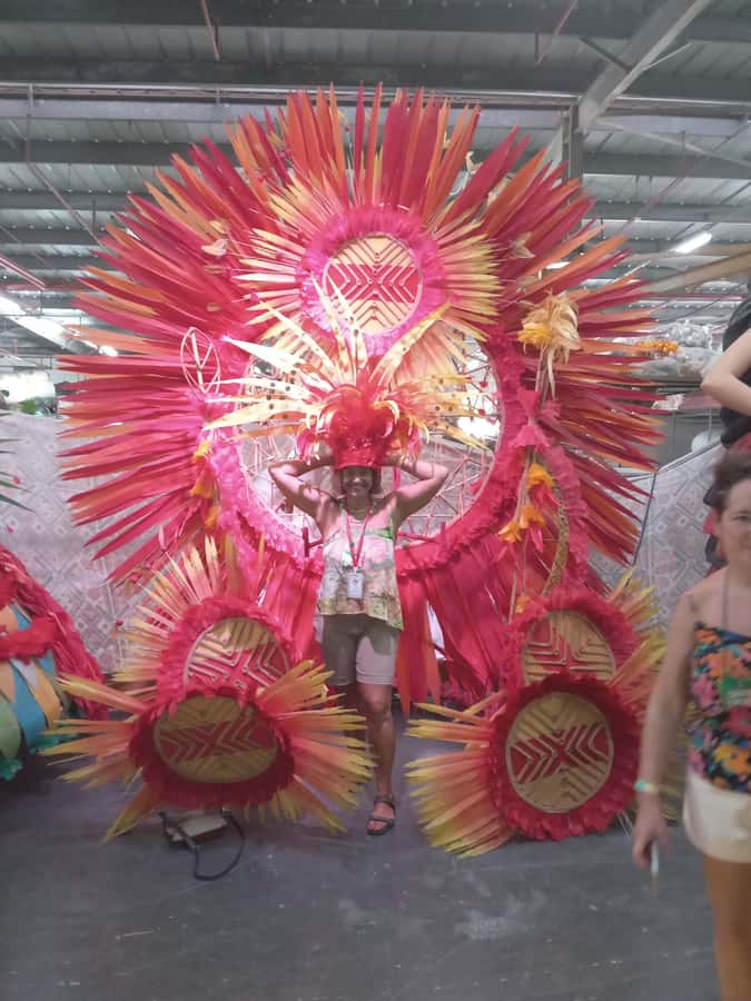 Rio Nightlife for music lovers and party makers: experience! - Food and drinks at your own expense