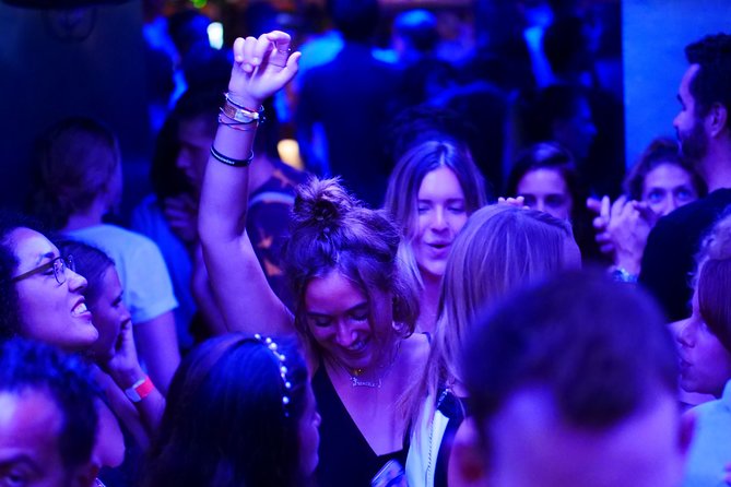 Riviera Bar Crawl Party with Free Shots and VIP Entry - Starting at Loft Bar near Place Massena