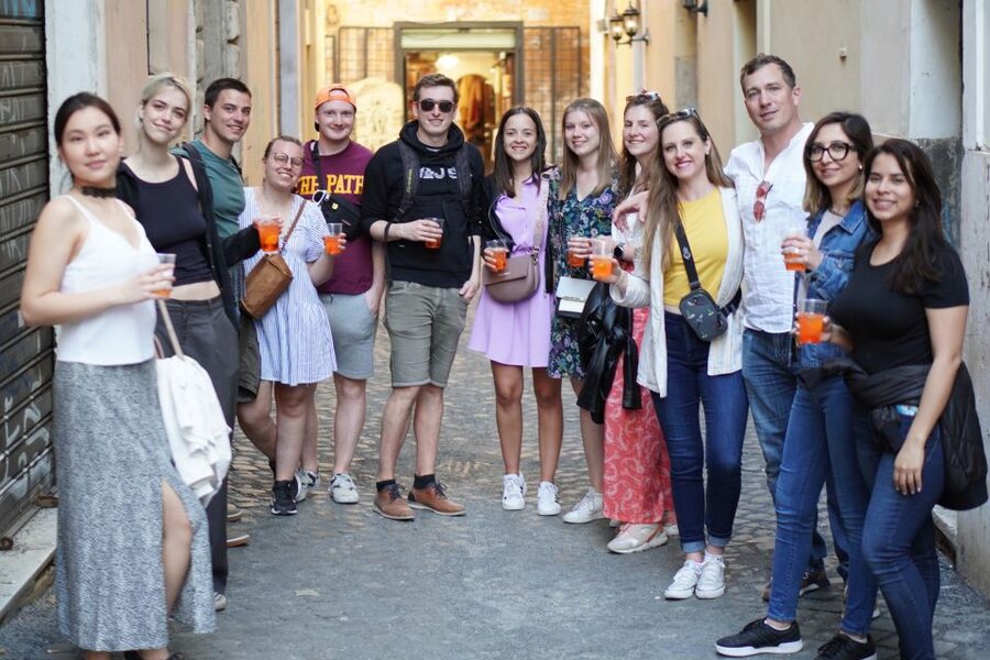 Rome: Evening Walking Tour with Cocktails and Local Guide - Who will enjoy this tour most?