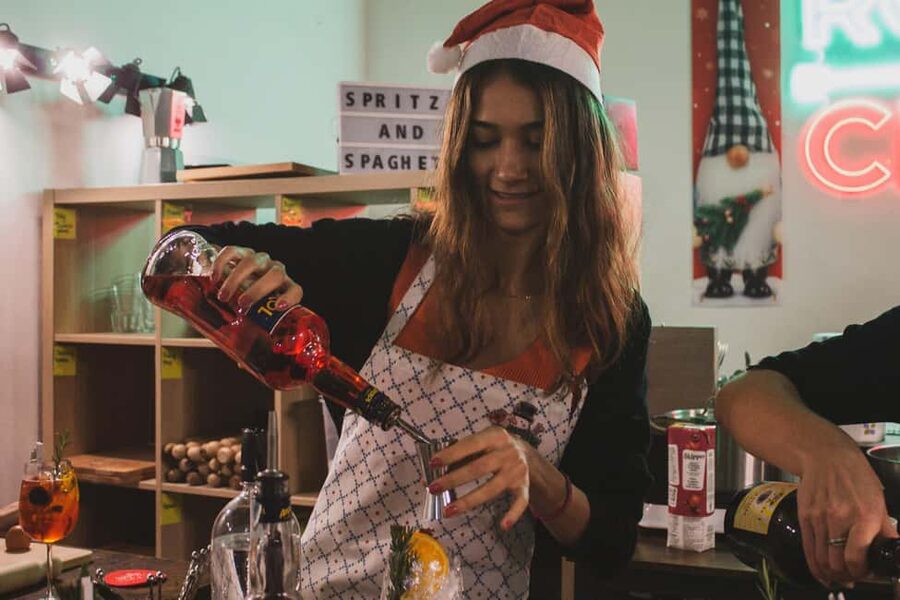 Rome: Pasta Cooking Class with Spritz Cocktails - Key points to know before booking