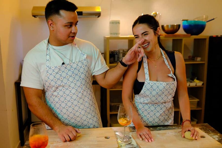 Rome: Pasta Cooking Class with Spritz Cocktails - Making fettuccine from scratch