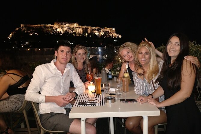 Rooftop Bar Hopping with Local Friends - Key points at a glance