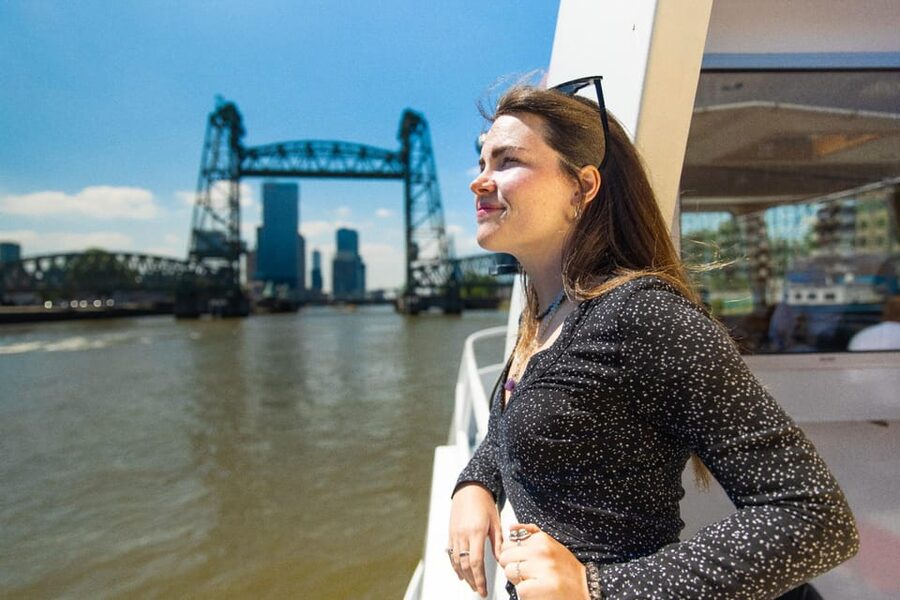 Rotterdam: Summer Cocktail Cruise - Setting Out on the Maas River
