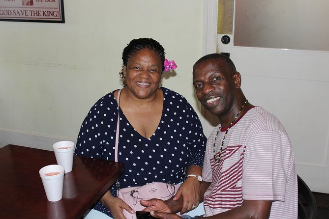 Rum Reggae and Rhythms Tour: Dancing and Cocktails - Bob Marley’s Nassau connection