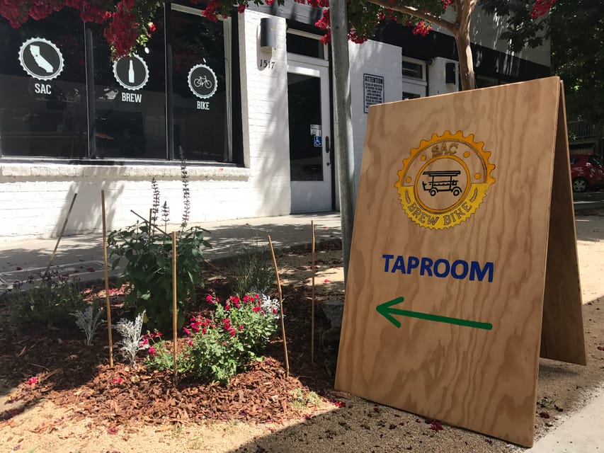 Sacramento: Pedal Bar Tour with 2 Stops - What This Midtown Ride Is Really Like
