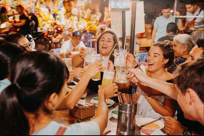 Saigon After Dark With Seafood, Beer & Live Music Bar - Starting with beef noodle soup at Bún Bò Xưa