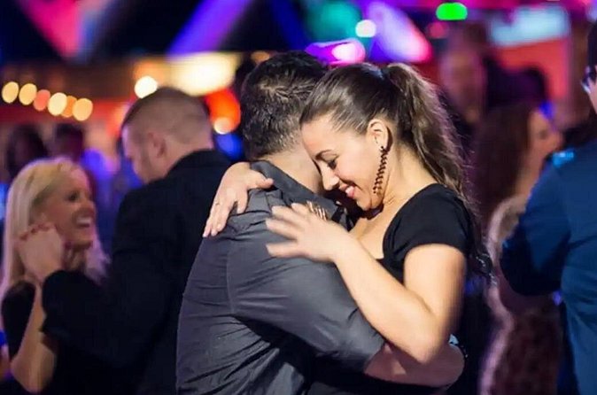 Salsa Dance Class and Nightlife Tour in San Juan - From practice to a local salsa bar