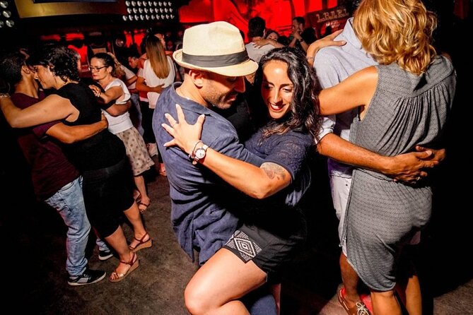Salsa Dance Class and Nightlife Tour in San Juan - Why Angelina gets such strong praise