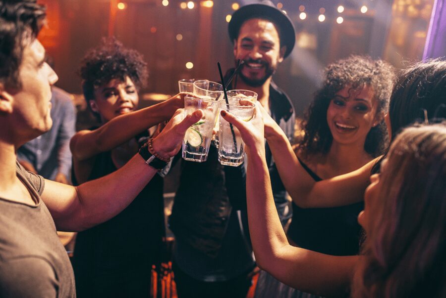 Salzburg: Pubcrawl Tour through best Bars and Clubs in Town - Key points to know before booking