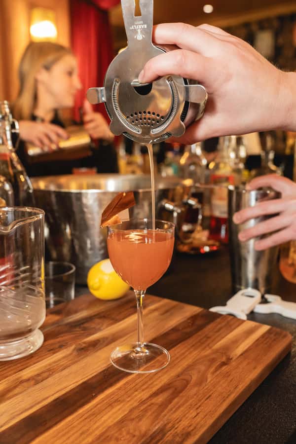 San Francisco: Local Distillery Cocktail Class - Timing, cancellation, and practical planning