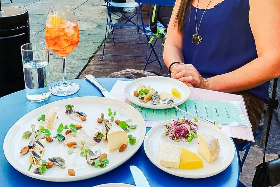 Santa Barbara: 3-Hour Cocktail and History Walking Tour - Who will enjoy it most