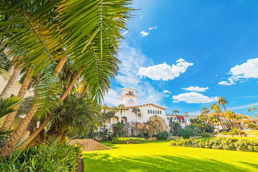 Santa Barbara: 3-Hour Cocktail and History Walking Tour - Starting at Casa de la Guerra