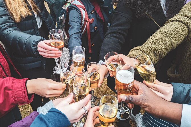 Santa Monica Bar & Club Crawl - Three venues, three drinks, and a practical route