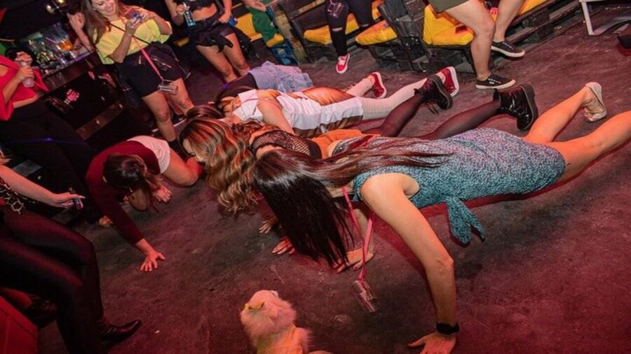 São Paulo Nightlife: Pub Crawl in the City that Never Sleeps - Who will enjoy this, and who may not