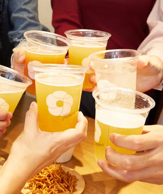 Sapporo: Nightlife Bar Hopping Tour with Local Guide - The first 50 minutes: an easy start with a drink and snacks