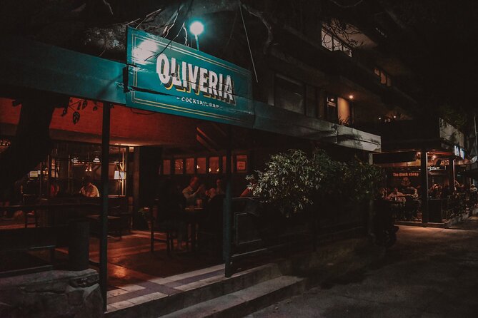 Saturday Night Bar Crawl in Guadalajara Mexico - The Four-Hour Pace and Group Feel