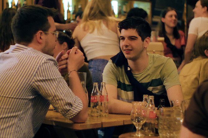 Saturday Night Pub Crawl for Professionals in Athens, Greece - Timing, walking, and practical planning