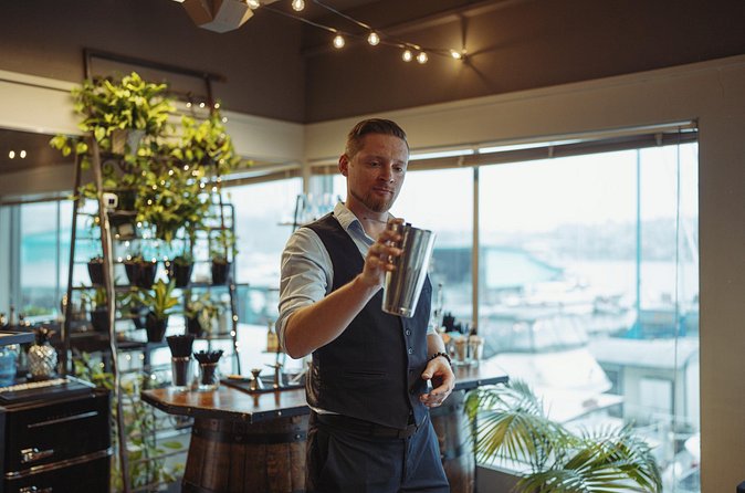 Seattle Hands On Cocktail Class - Creating a personal cocktail with professional help