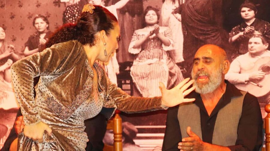 Seville: Flamenco Show & Cocktail Experience - Seating matters more than you might expect