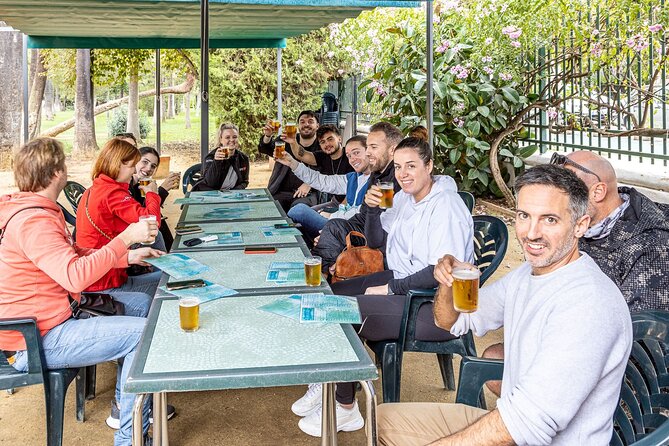 Sevillian tapas tasting on a bicycle (3 bars-3 tapas-3 drinks) - Triana Market: the food begins before the first bar
