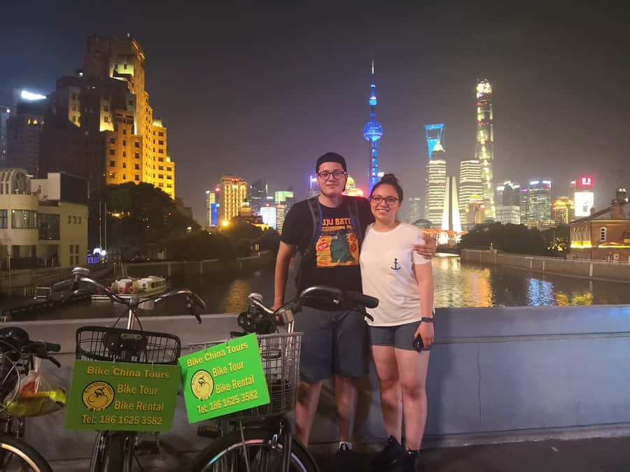 Shanghai: 4-Hour Nightlife Adventure & Tasting Bike Tour - Why a bicycle works so well after dark