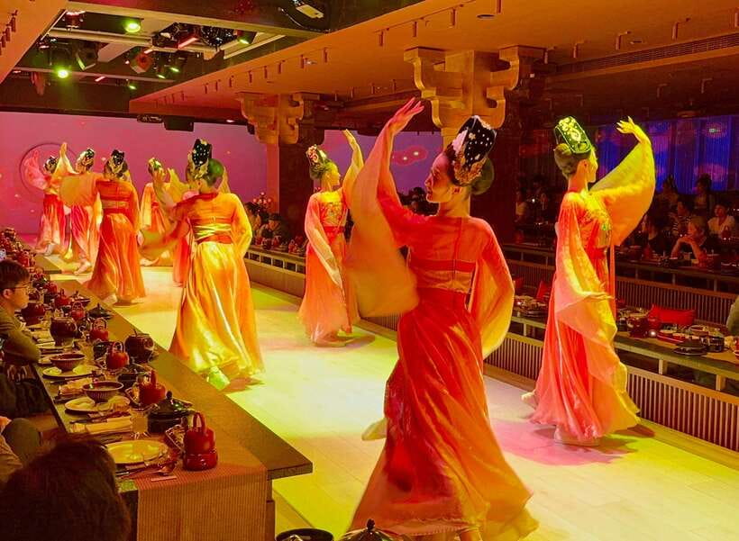 Shanghai Immersive Royal Banquet+Photo, Bar/Massage Options - Key points to know before booking