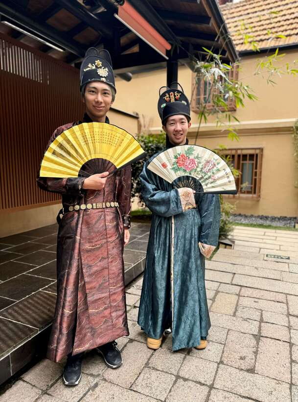 Shanghai Immersive Royal Banquet+Photo, Bar/Massage Options - Court dance, instruments, and Kunqu Opera