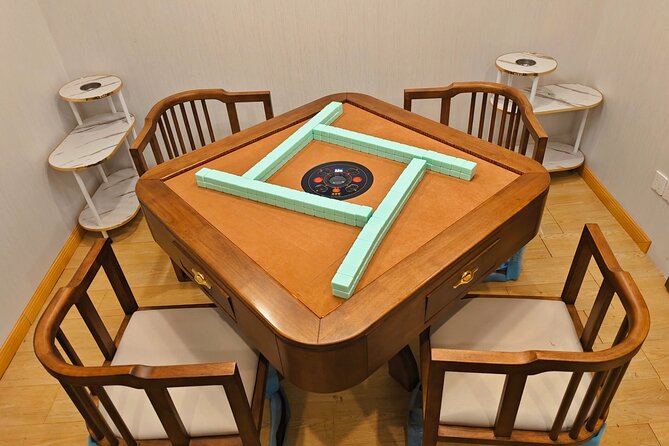 Shanghai Mahjong Experience in Local Tea Bar - A Walk Toward Tianzifang After the Game