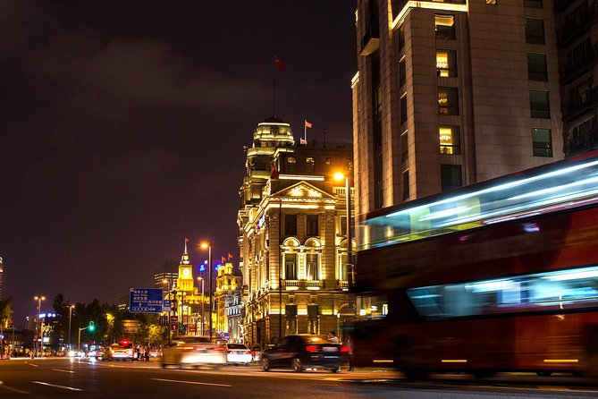 Shanghai Nightlife: Bars in The Bund and Old French Concession - What the first bar stops are really like