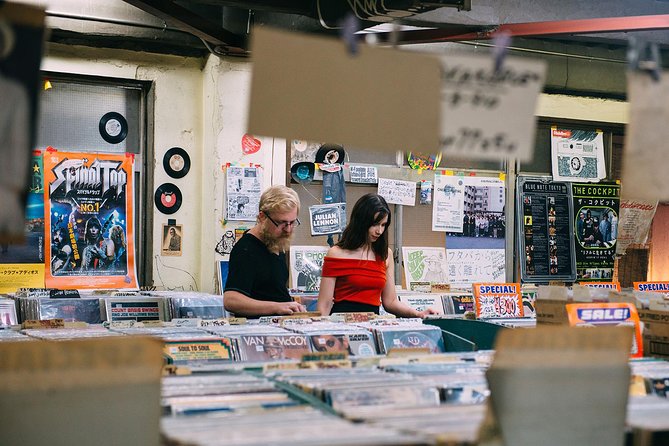 Shimokitazawa local neighborhood walk and bar hopping - Why Shimokitazawa feels different from central Tokyo