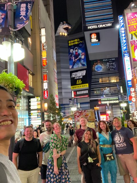 Shinjuku: bar hopping night tour at Japanese Izakaya - Kabukicho after dark: signs, clubs, and local cautions
