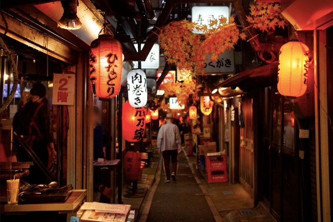 Shinjuku Golden-gai and Kabuki-cho Bar Hopping with Master Guide - The guides and the personal feel