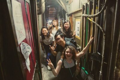 Shinjuku Izakaya and Golden Gai Bar Hopping Tour