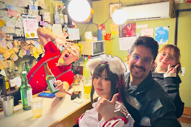 ShinjukuUnfiltered Secret bar restaurant Tour,including GoldenGai - Key points at a glance