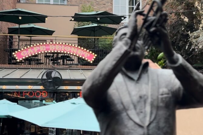 Sip and Saunter: Daytime Cocktail Tour - Local Food With Gumbo, Muffuletta, and Oysters