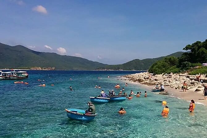Snorkeling Adventure and Floating Bar Party in Nha Trang - Who will enjoy this experience most