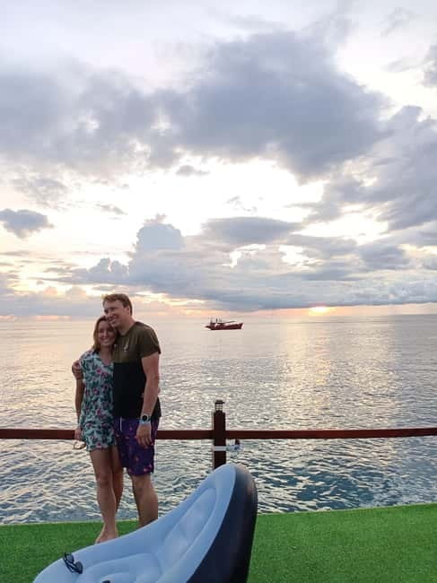 Snorkeling Tour with meals and BBQs - Cocktail - Sunset⭐⭐⭐⭐⭐ - BBQ, cocktail, and sunset on the return
