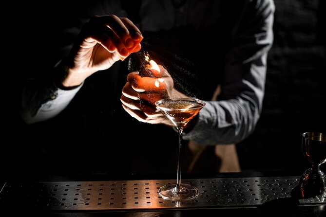 Speakeasy Sagas - Charleston Prohibition Pub Crawl - Guides make or break the evening