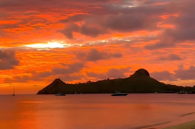 St Lucia Sunset Bar Hop: Island Rhythms - What the guide and small group add