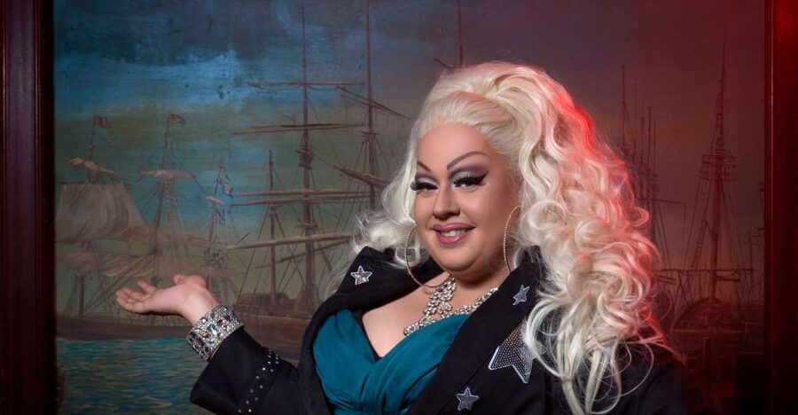 St. Pauli Nightlife Tour with Drag Queen in German - The Reeperbahn Stories and Local Point of View