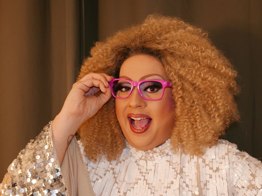 St. Pauli Nightlife Tour with Drag Queen in German - What the 100-Minute Format Really Gives You