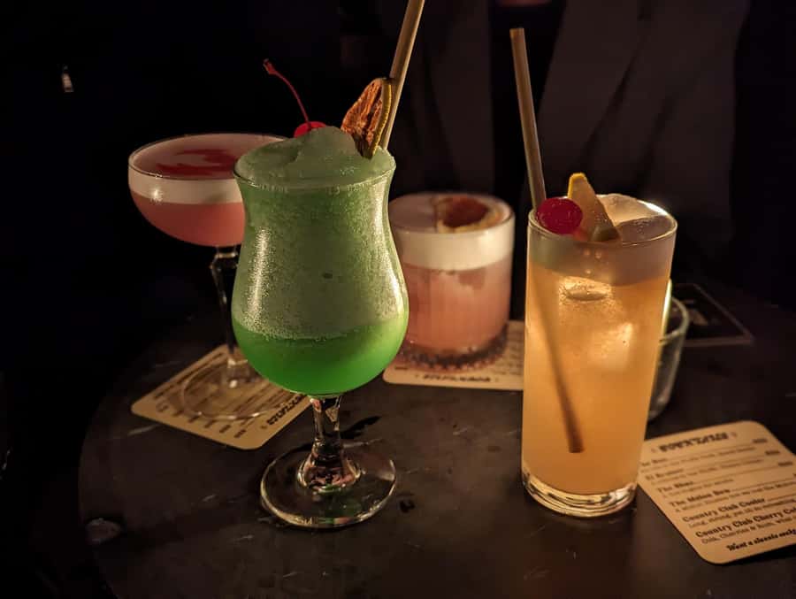 Sydney: Street Art & Small Bar Tour with Complimentary Drink - Why this tour is different from a standard Sydney night out