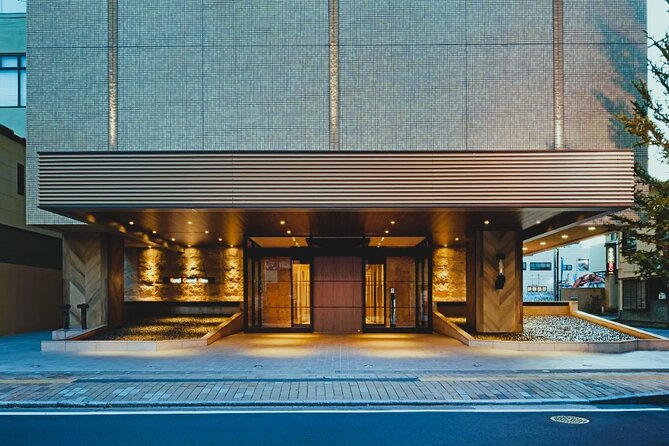 Takasaki Bar-Hopping Tour with Rooftop Bath Hotel Stay - Why Yanagawa works for a night out
